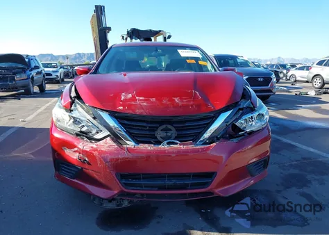 2018 Nissan Altima 2.5/S/Sv/Sl/Sr из США, поврежденный, VIN 1N4AL3AP1JC293275